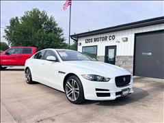 2017 Jaguar XE 
