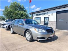 2013 Chrysler 200 
