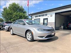 2016 Chrysler 200 