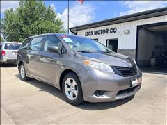 2012 Toyota Sienna 