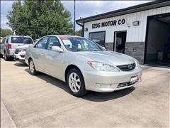 2005 Toyota Camry 