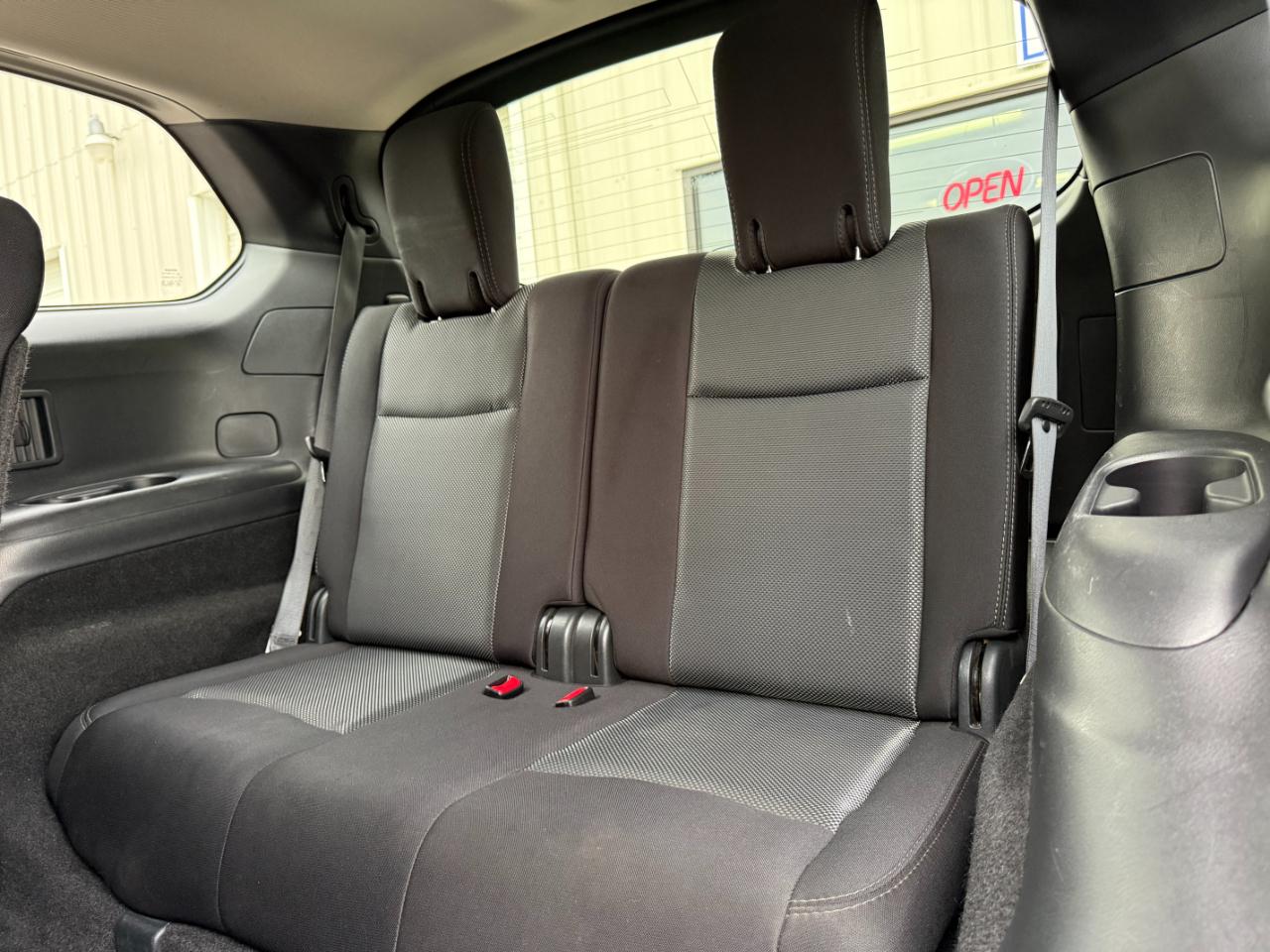 Nissan Pathfinder SV 4WD 2019