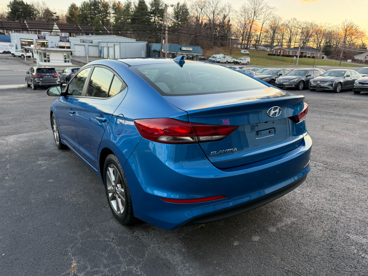 Hyundai Elantra SEL 2018
