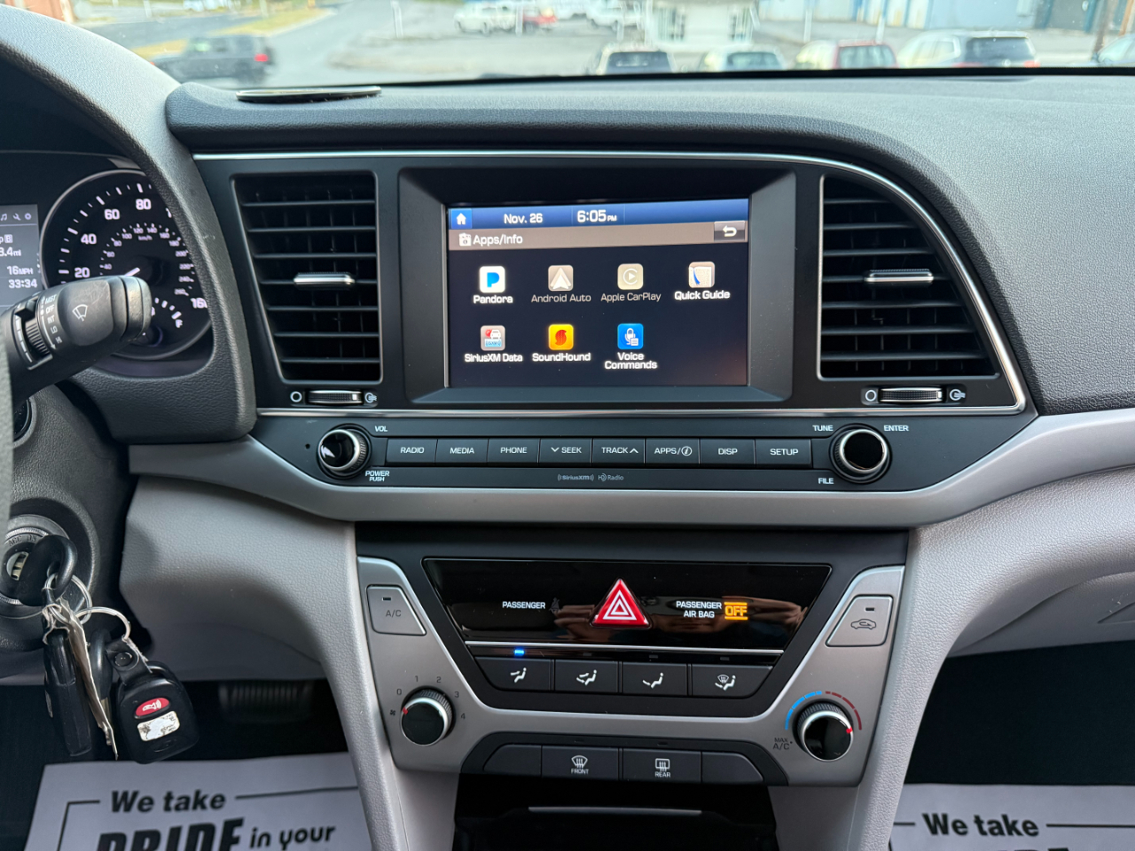 Hyundai Elantra SEL 2018