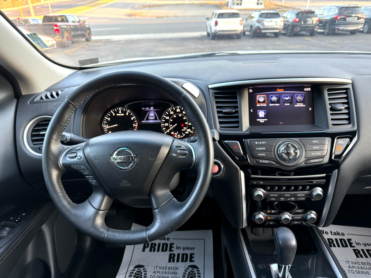 Nissan Pathfinder SV 2018 Nissan Pathfinder SV 2018