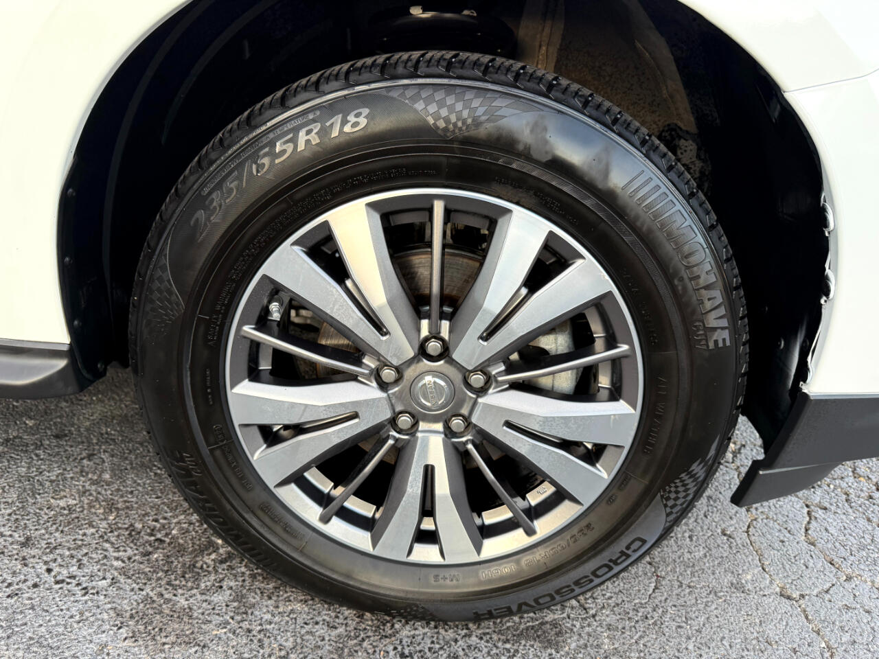 Nissan Pathfinder SV 2018 Nissan Pathfinder SV 2018