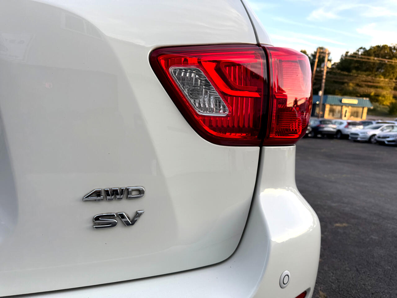 Nissan Pathfinder SV 2018 Nissan Pathfinder SV 2018