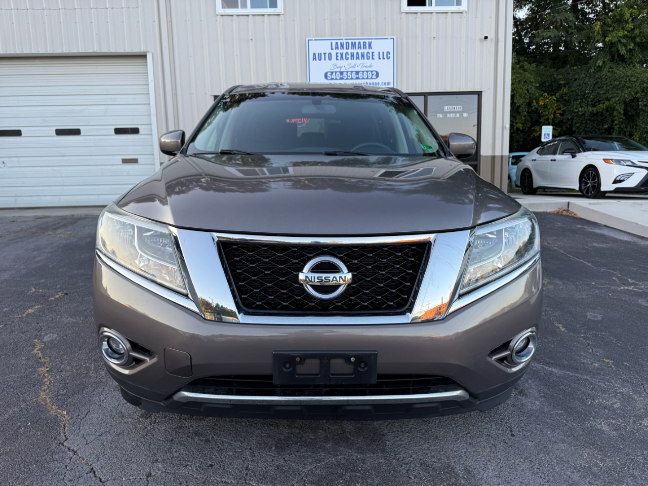 Nissan Pathfinder S 4WD 2014 Nissan Pathfinder S 4WD 2014