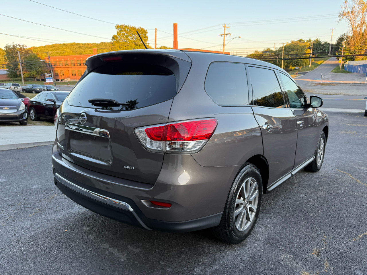Nissan Pathfinder S 4WD 2014 Nissan Pathfinder S 4WD 2014