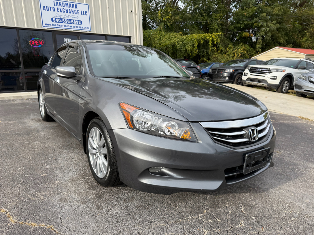 Honda Accord EX V6 sedan AT 2012 Honda Accord EX V6 sedan AT 2012