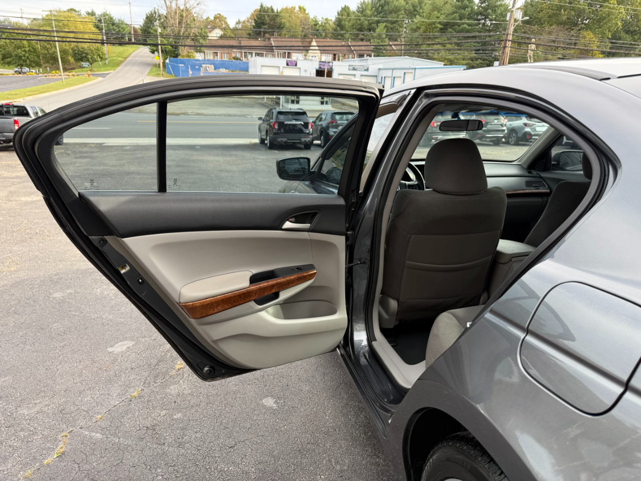 Honda Accord EX V6 sedan AT 2012 Honda Accord EX V6 sedan AT 2012