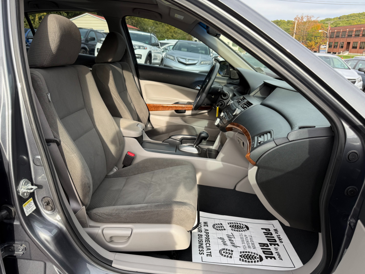 Honda Accord EX V6 sedan AT 2012 Honda Accord EX V6 sedan AT 2012