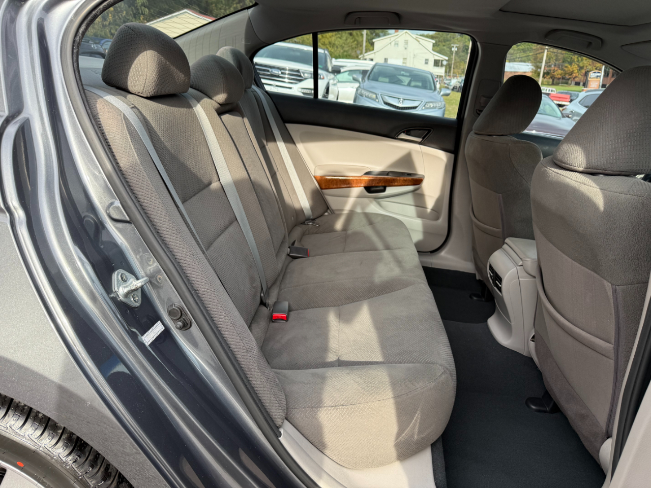 Honda Accord EX V6 sedan AT 2012 Honda Accord EX V6 sedan AT 2012