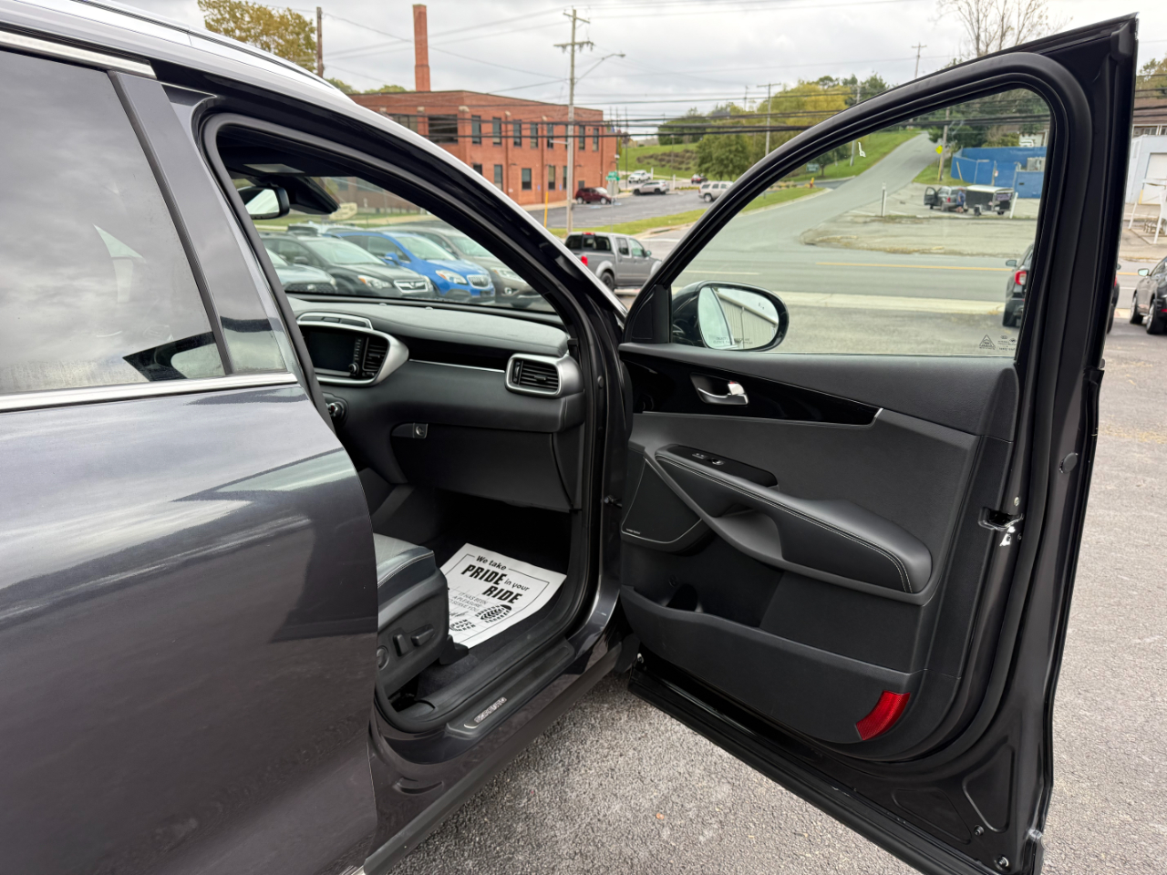 Kia Sorento SX Limited V6 AWD 2019 Kia Sorento SX Limited V6 AWD 2019