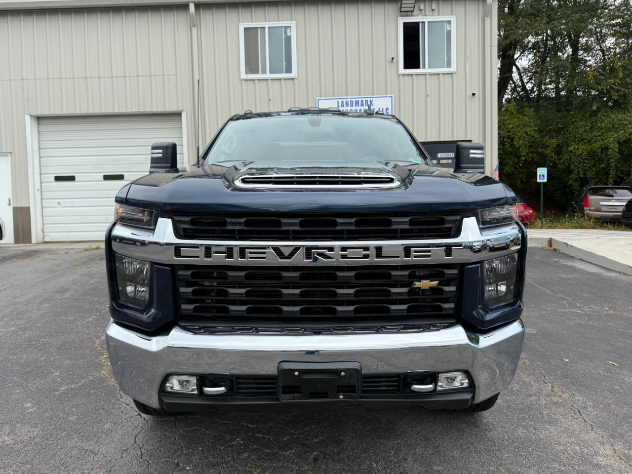 Chevrolet Silverado 2500HD LT Crew Cab Short Box 4WD 2022 Chevrolet Silverado 2500HD LT Crew Cab Short Box 4WD 2022
