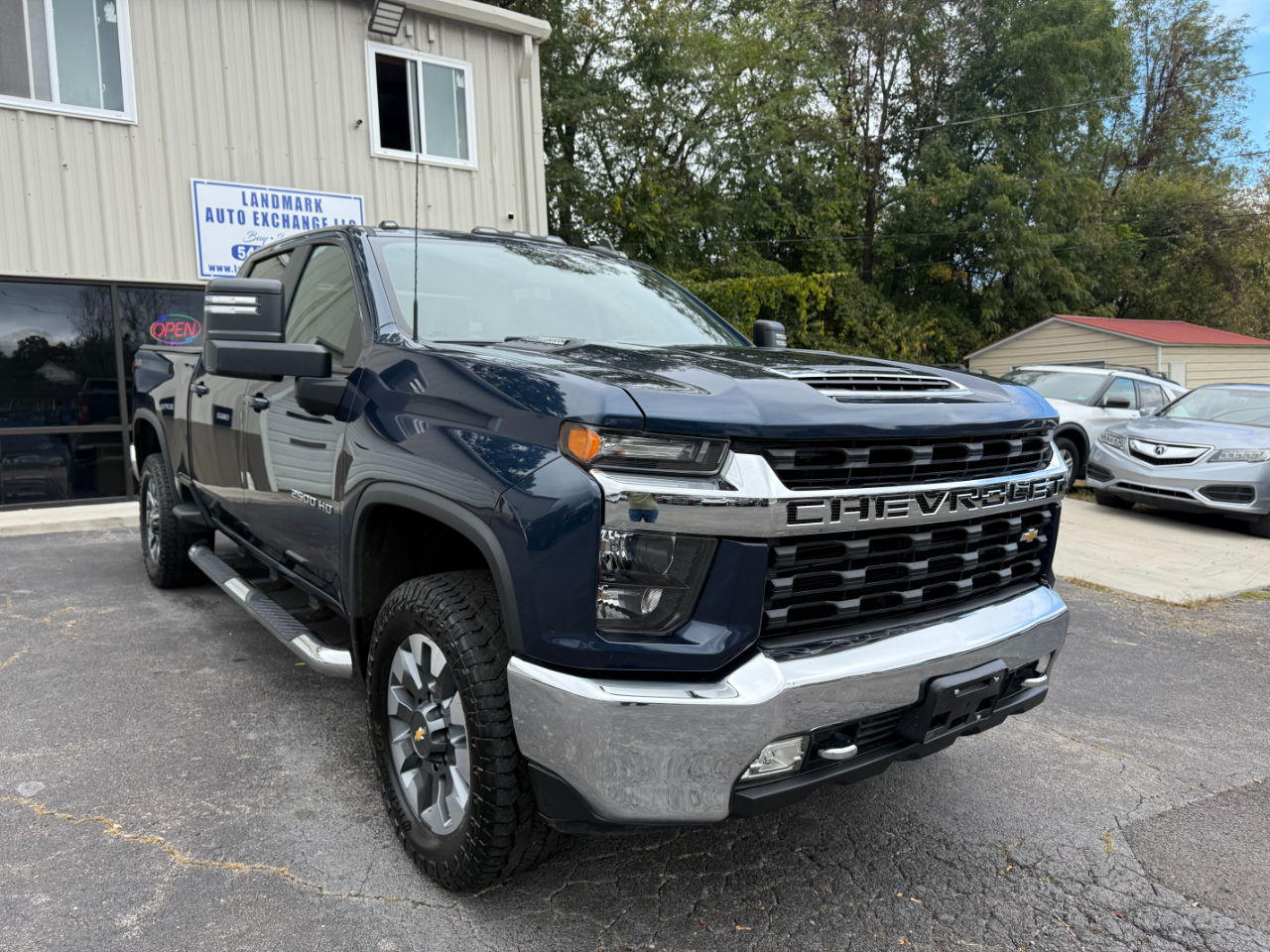 Chevrolet Silverado 2500HD LT Crew Cab Short Box 4WD 2022 Chevrolet Silverado 2500HD LT Crew Cab Short Box 4WD 2022