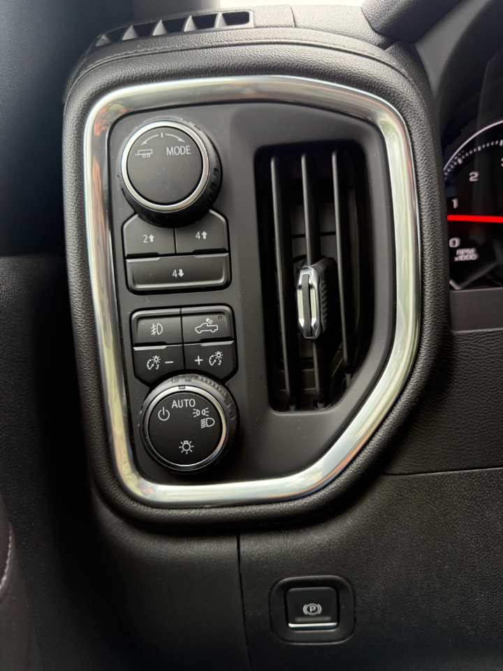 Chevrolet Silverado 2500HD LT Crew Cab Short Box 4WD 2022 Chevrolet Silverado 2500HD LT Crew Cab Short Box 4WD 2022