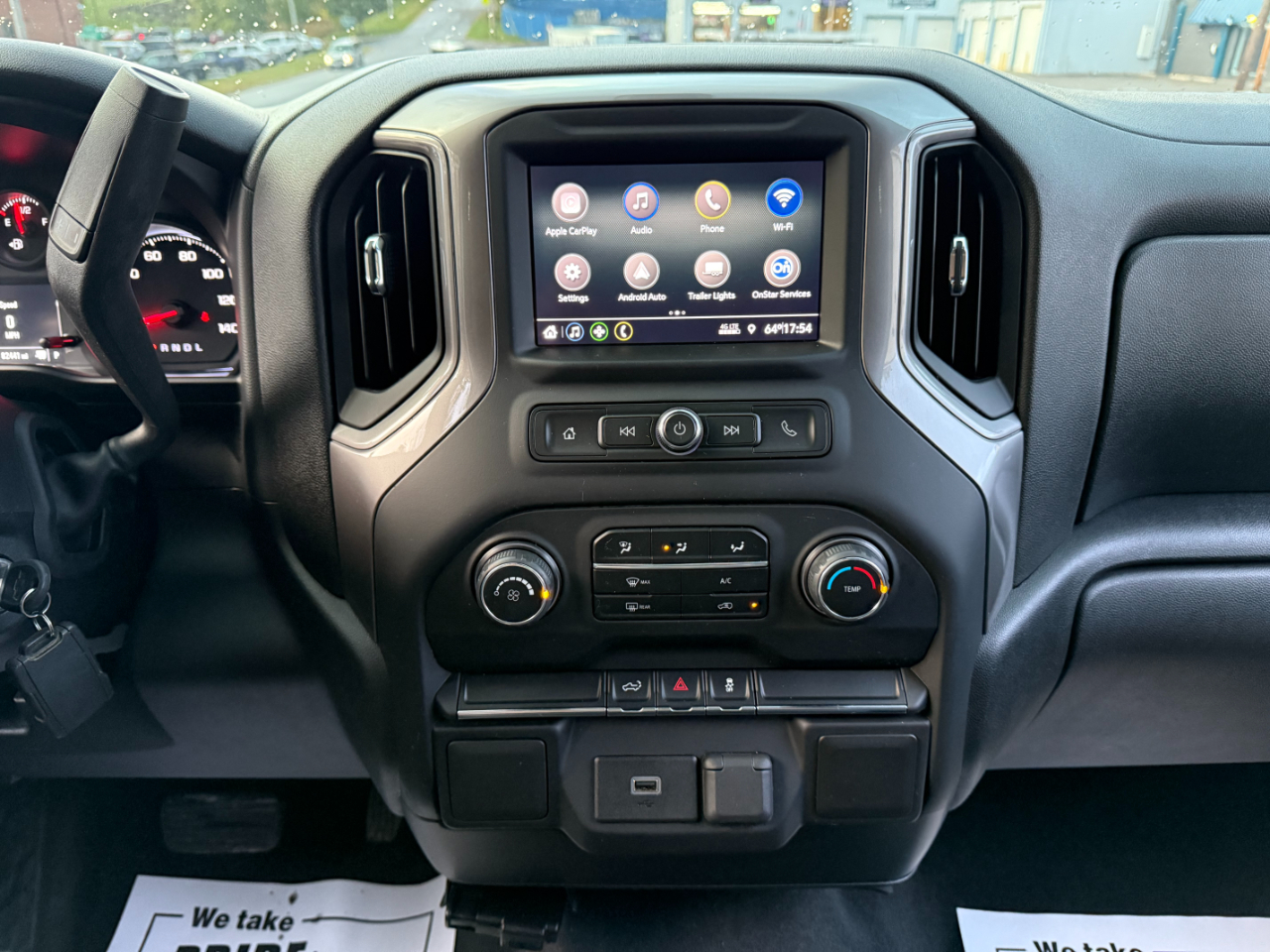 Chevrolet Silverado 1500 Custom Crew Cab Short Box 4WD 2020 Chevrolet Silverado 1500 Custom Crew Cab Short Box 4WD 2020
