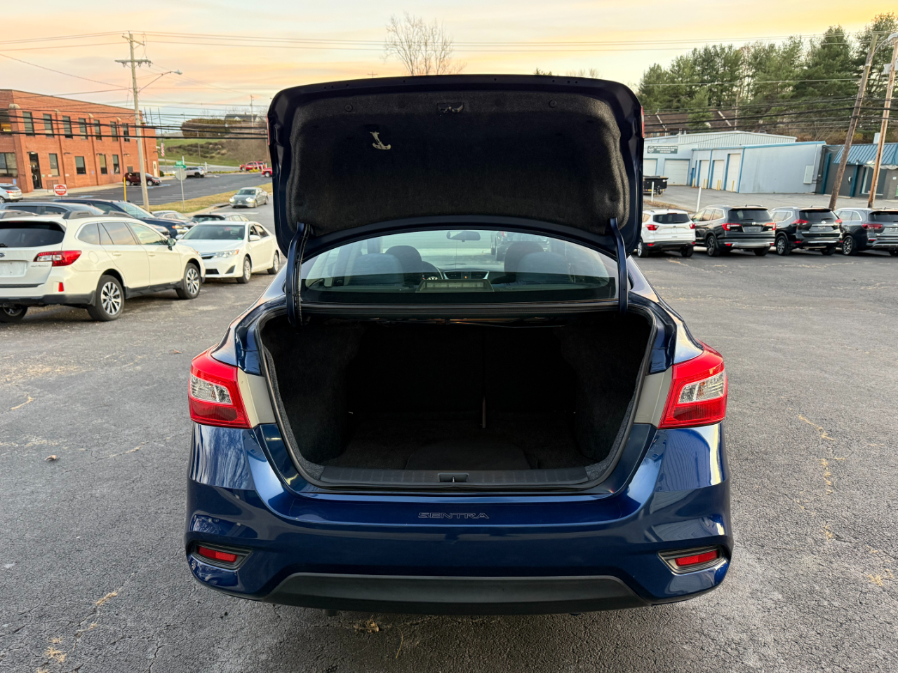 Nissan Sentra S 2019