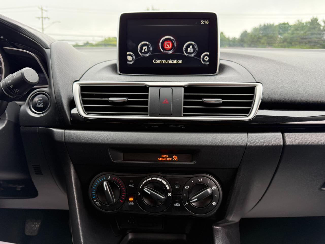 Mazda MAZDA3 i Sport AT 4-Door 2016