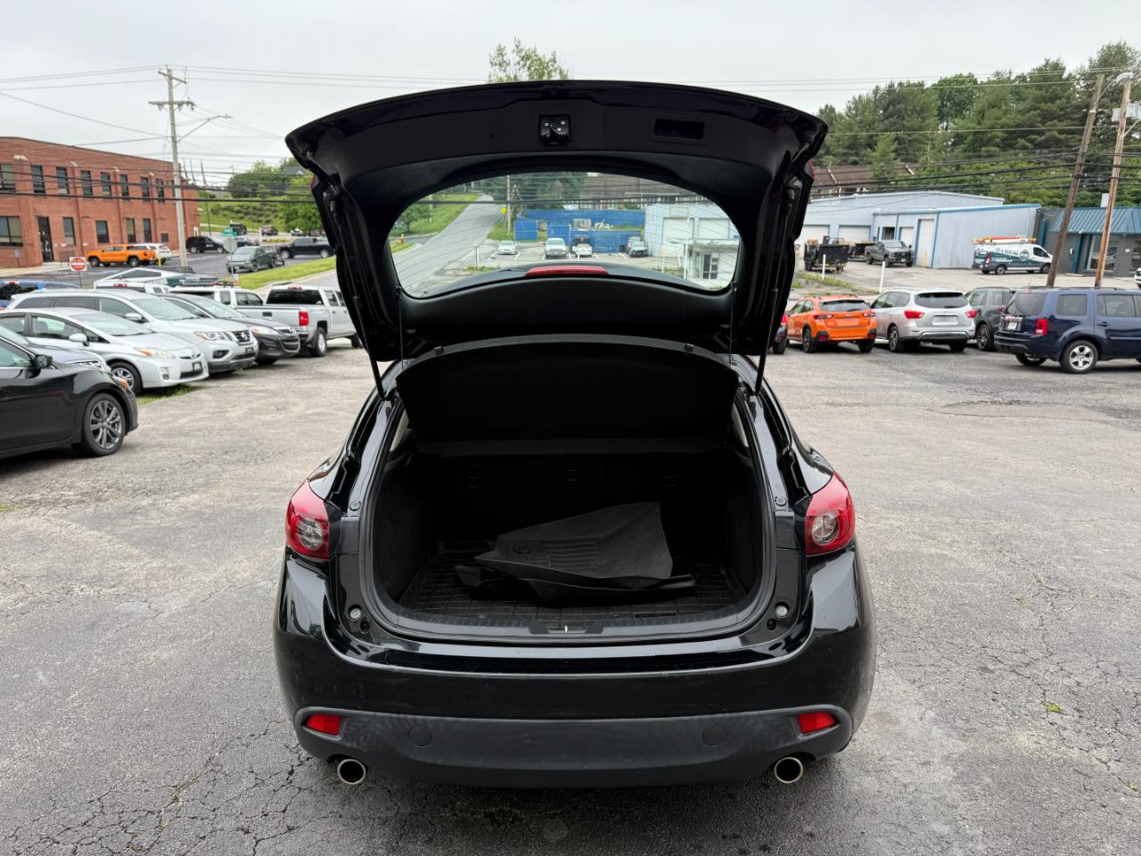 Mazda MAZDA3 i Sport AT 4-Door 2016