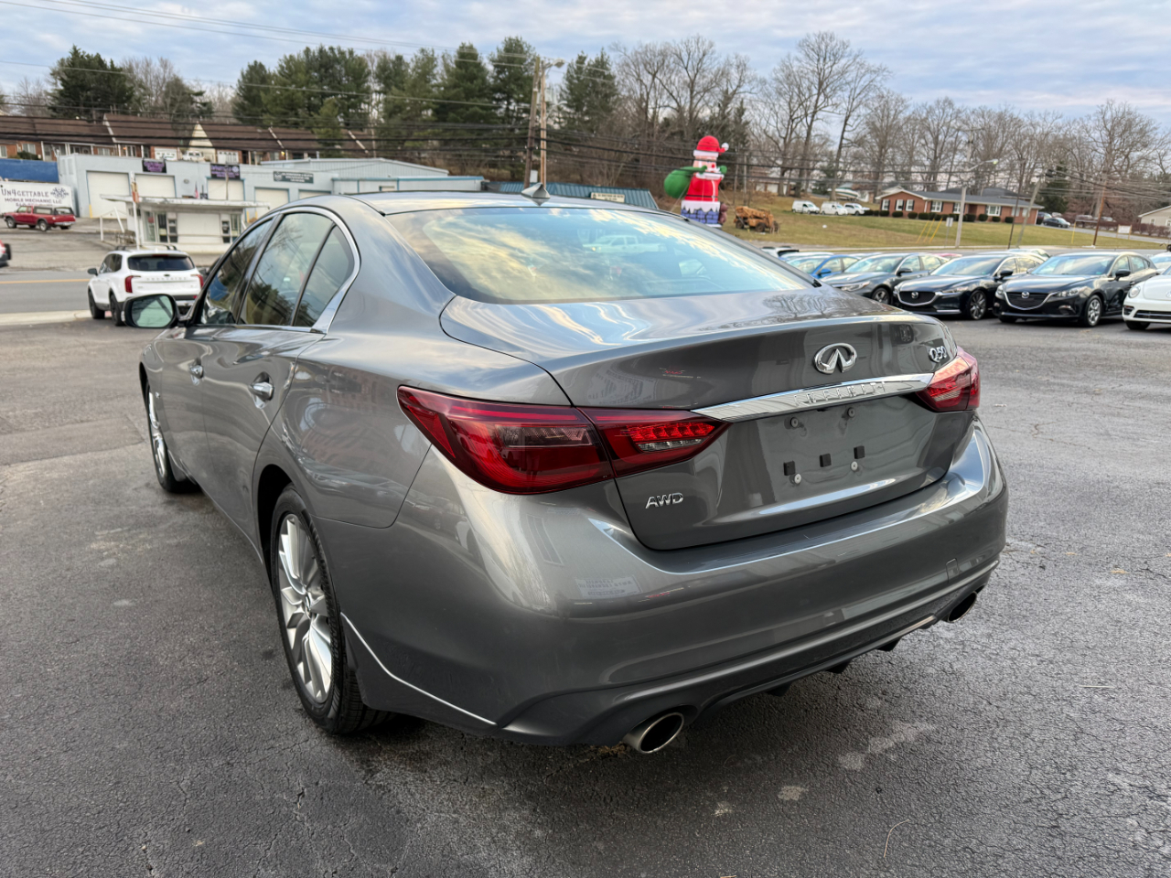 Infiniti Q50 3.0t LUXE AWD 2019