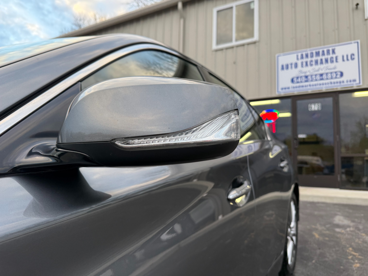 Infiniti Q50 3.0t LUXE AWD 2019