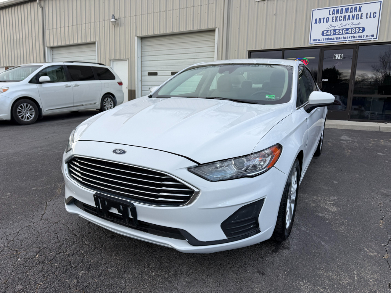 2020 Ford Fusion SE