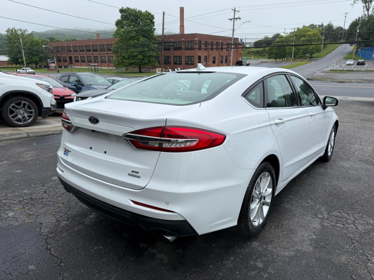 Ford Fusion SE 2020