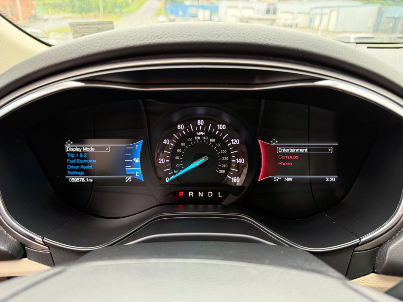 Ford Fusion SE 2020