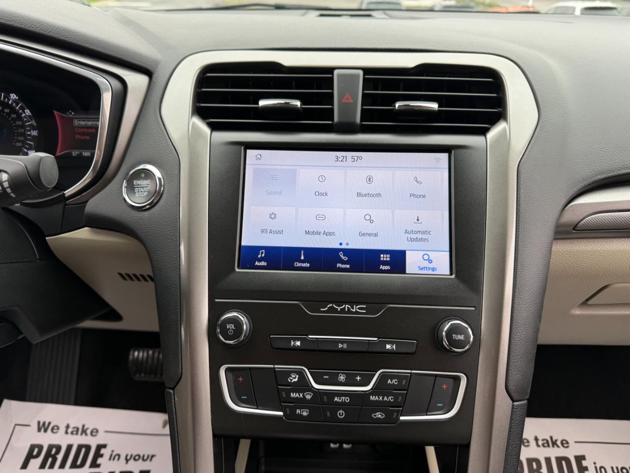 Ford Fusion SE 2020