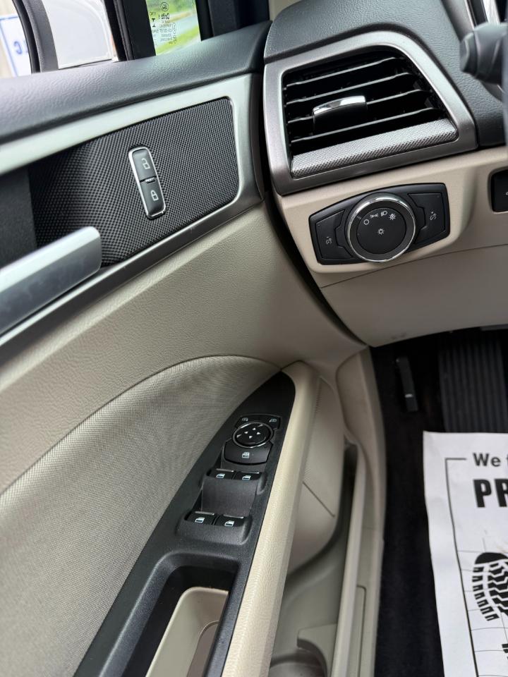 Ford Fusion SE 2020