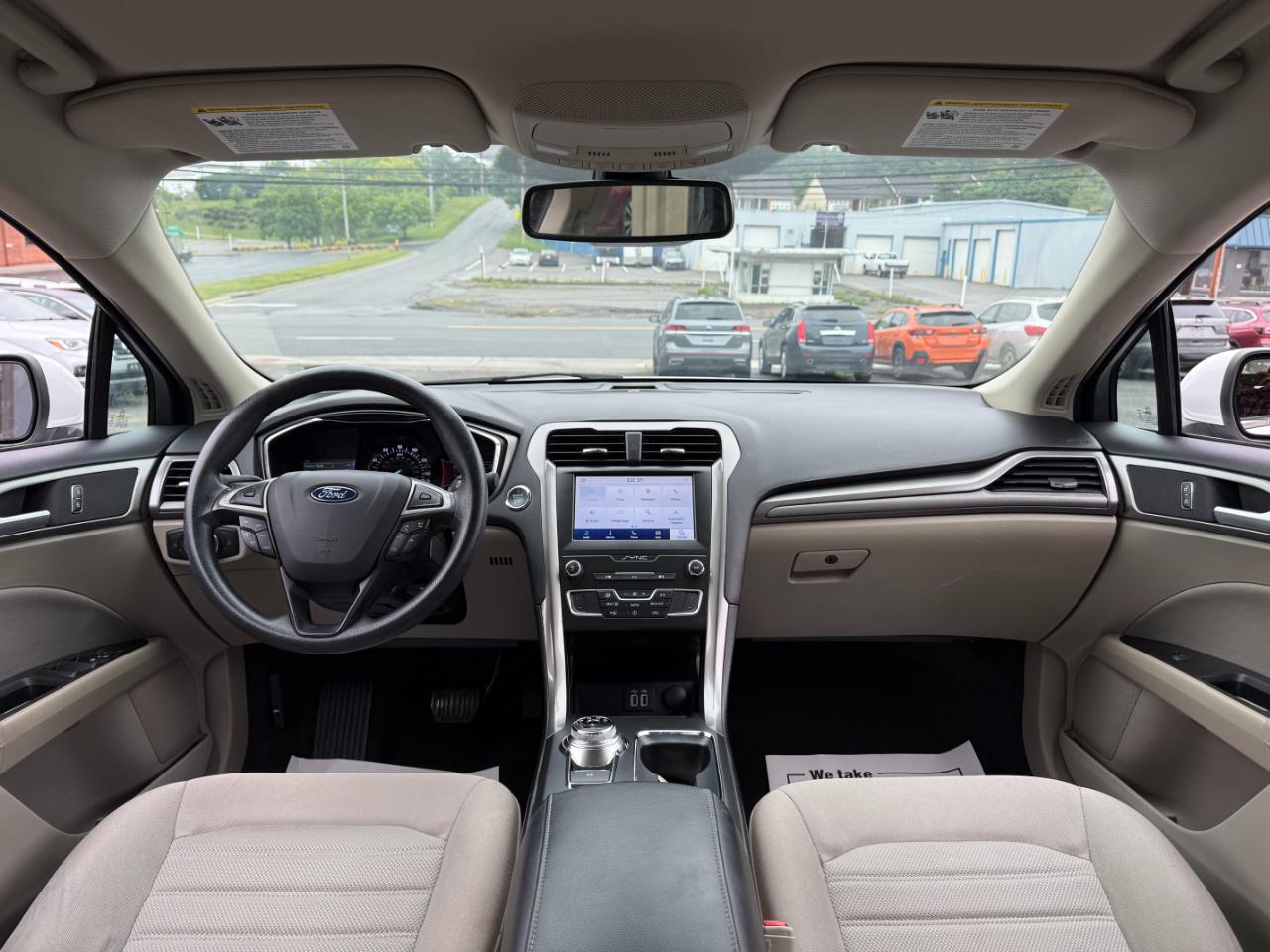 Ford Fusion SE 2020