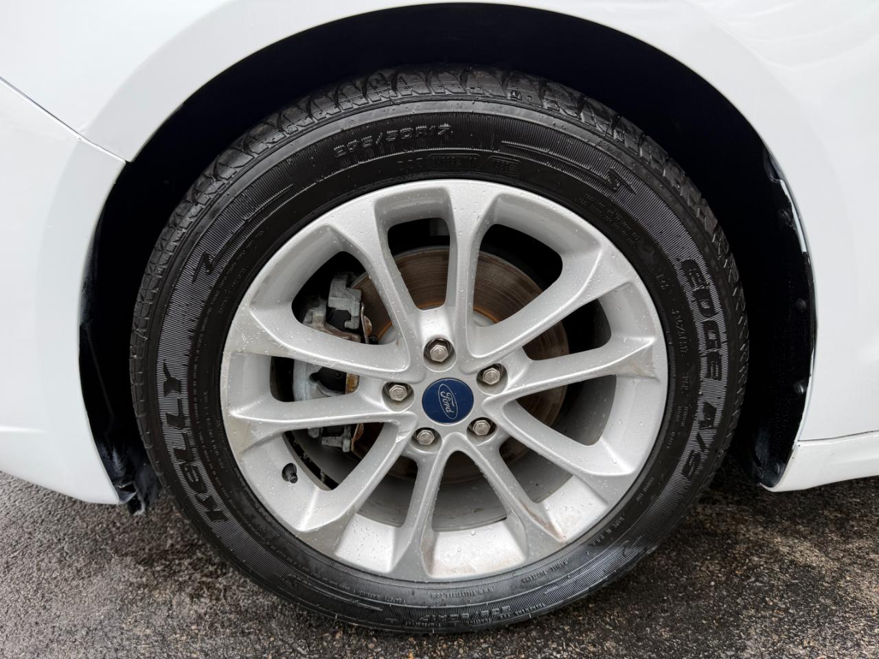Ford Fusion SE 2020