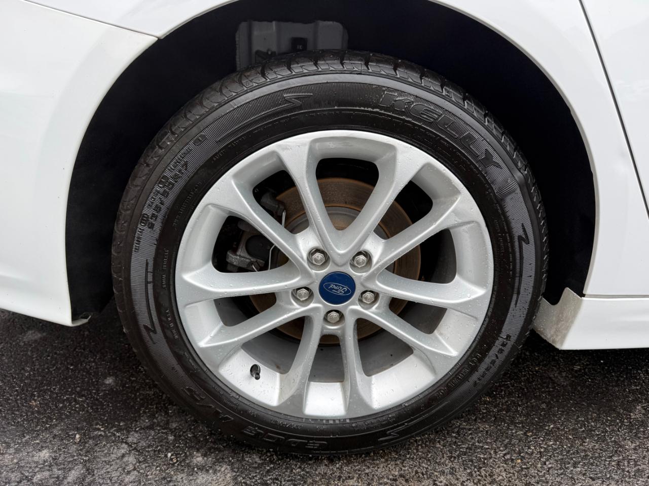 Ford Fusion SE 2020