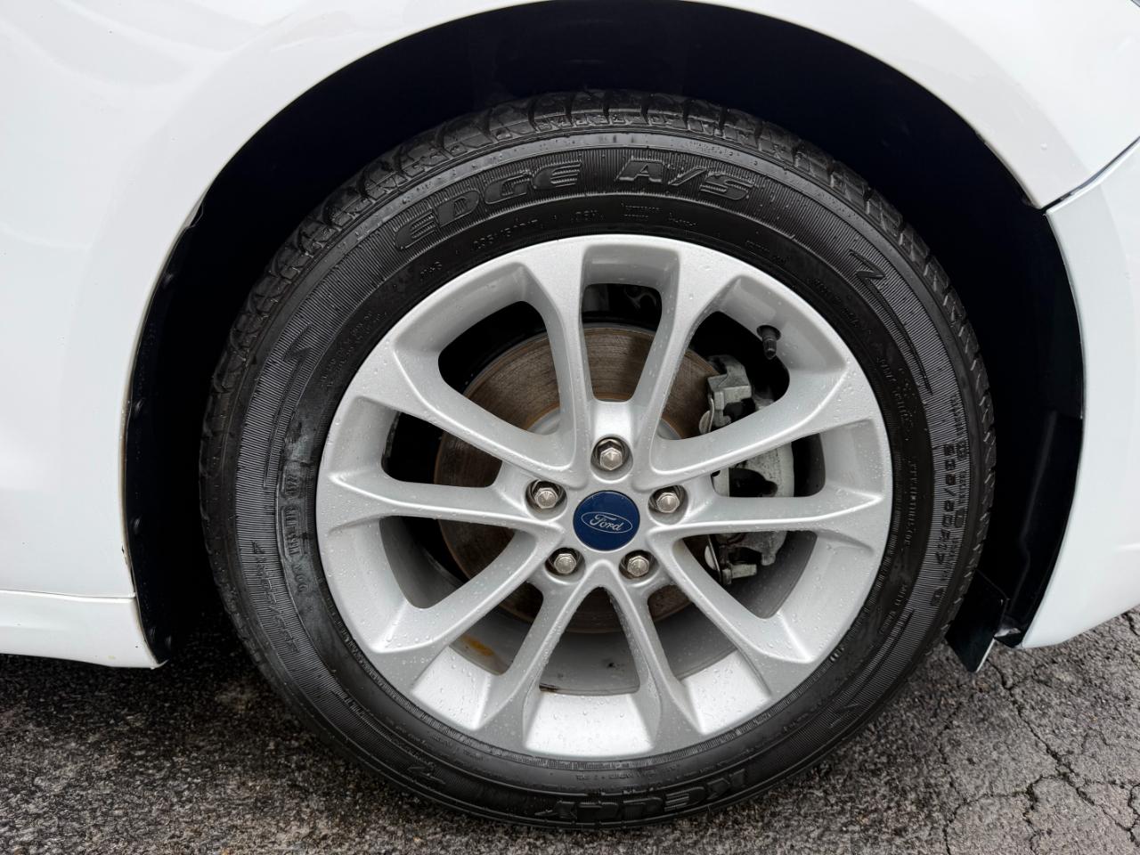 Ford Fusion SE 2020