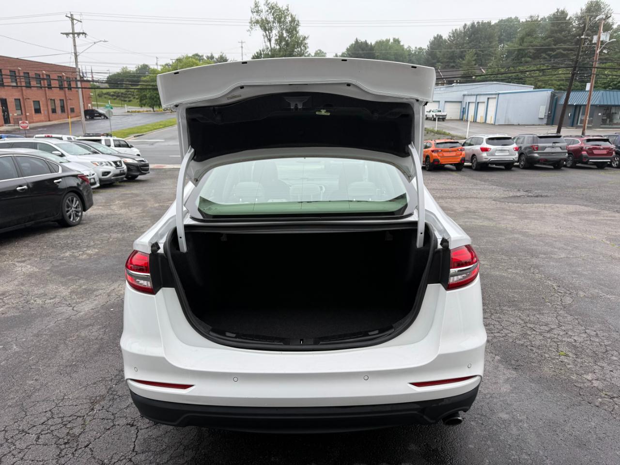 Ford Fusion SE 2020