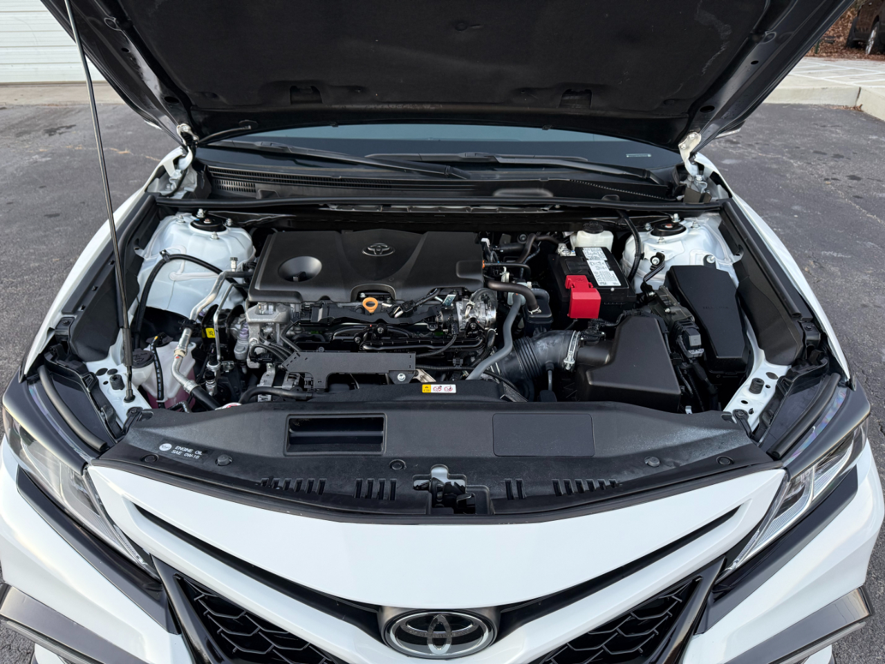 Toyota Camry SE 2022