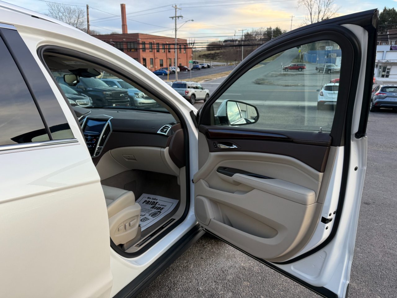 Cadillac SRX Premium Collection FWD 2016