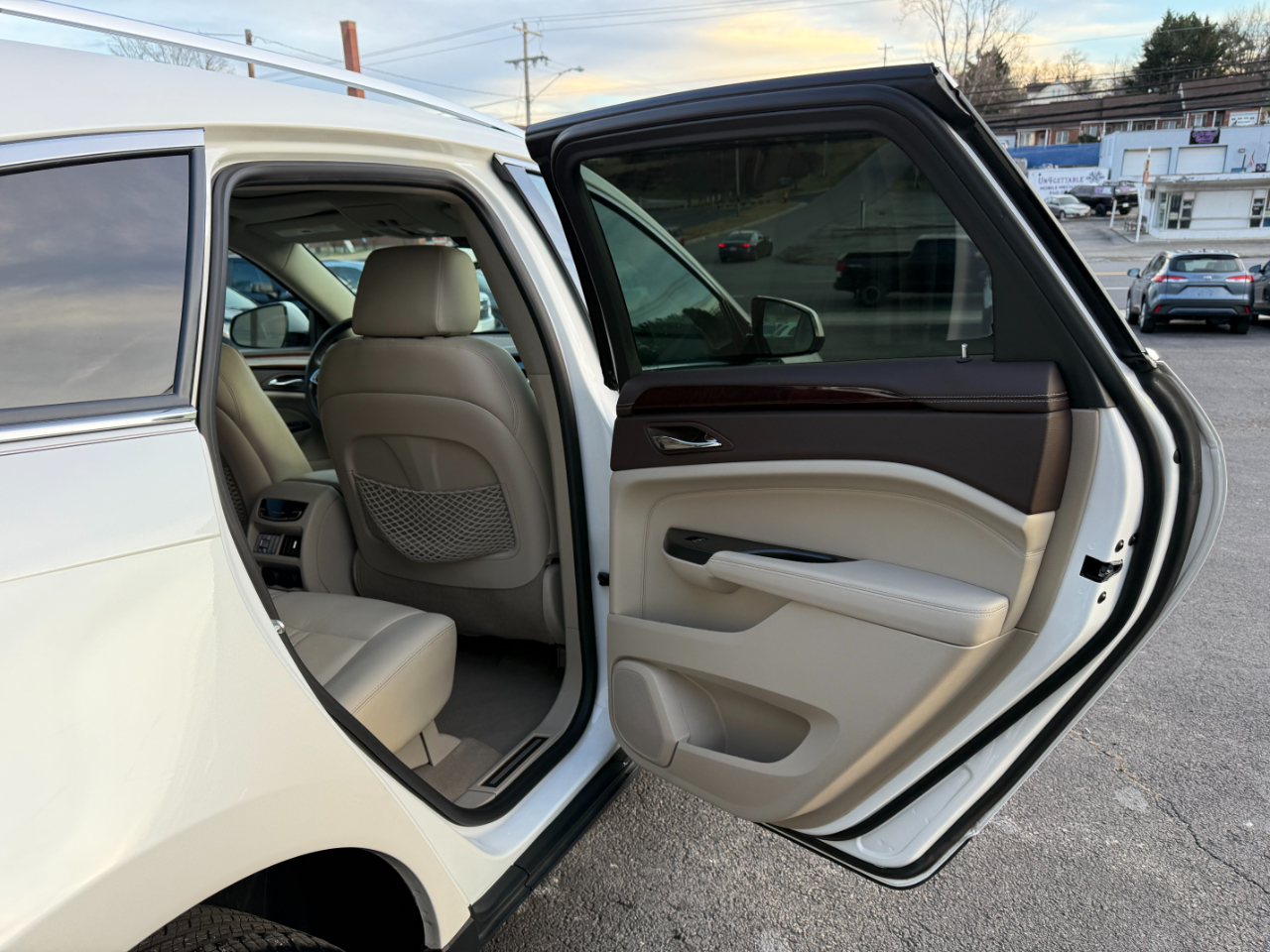 Cadillac SRX Premium Collection FWD 2016