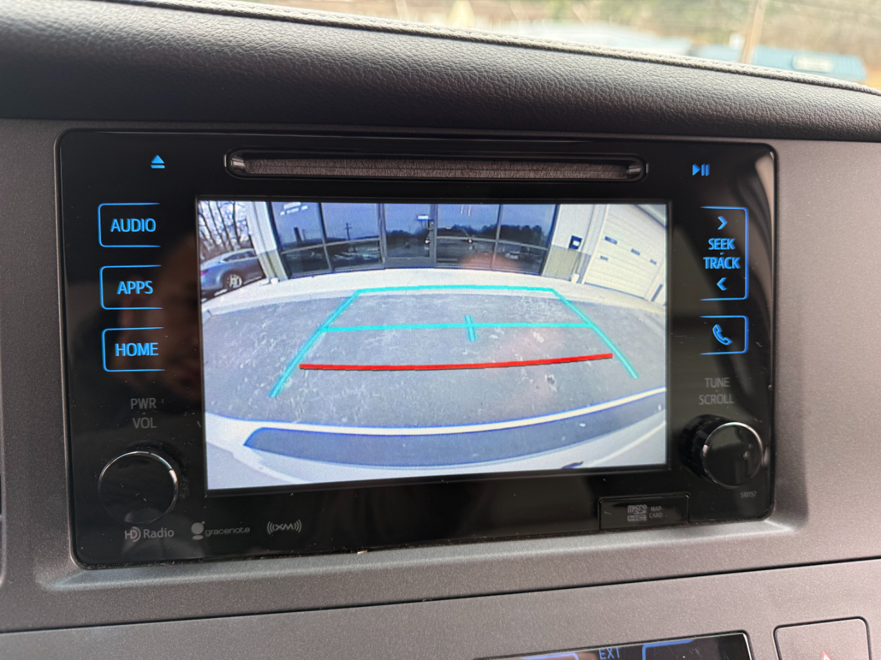 Toyota Sienna XLE FWD 8-Passenger V6 2016