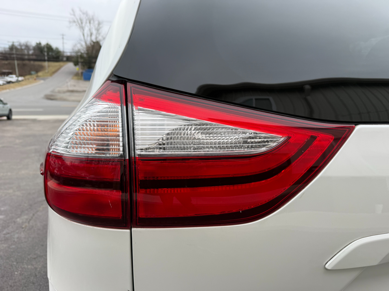 Toyota Sienna XLE FWD 8-Passenger V6 2016