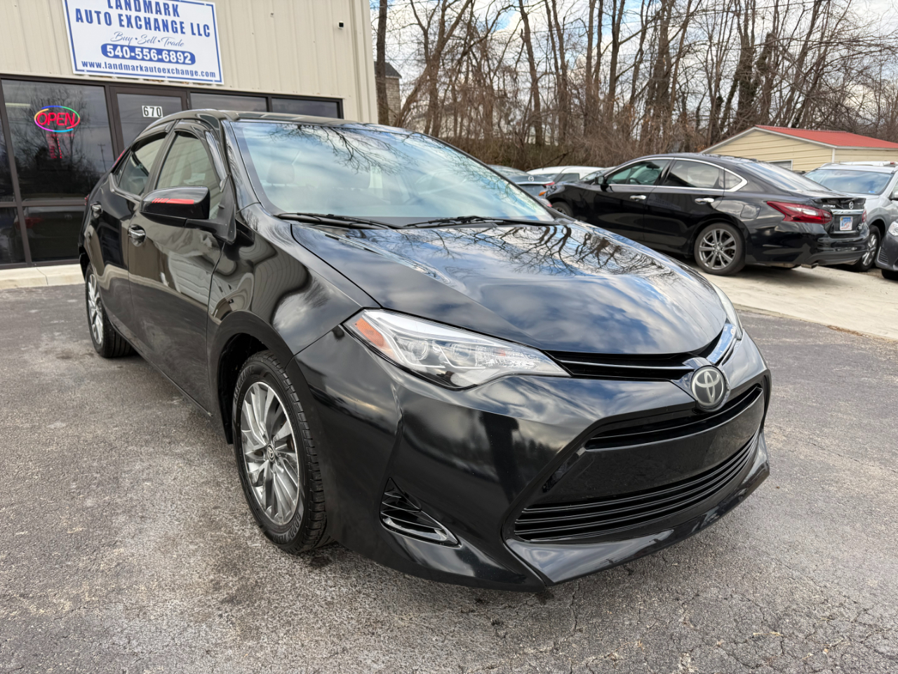 Toyota Corolla XLE CVT 2017