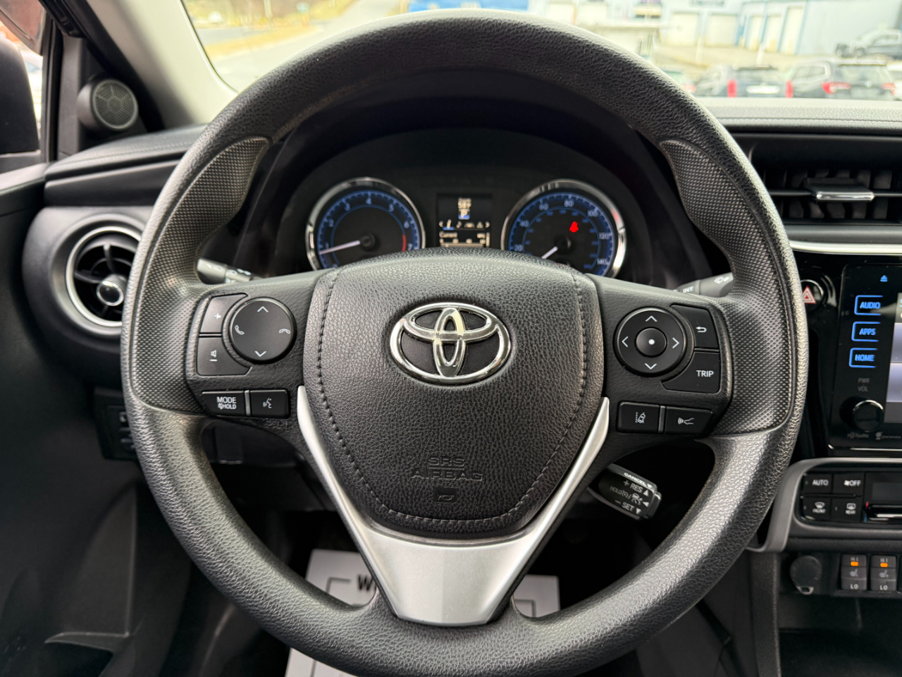 Toyota Corolla XLE CVT 2017