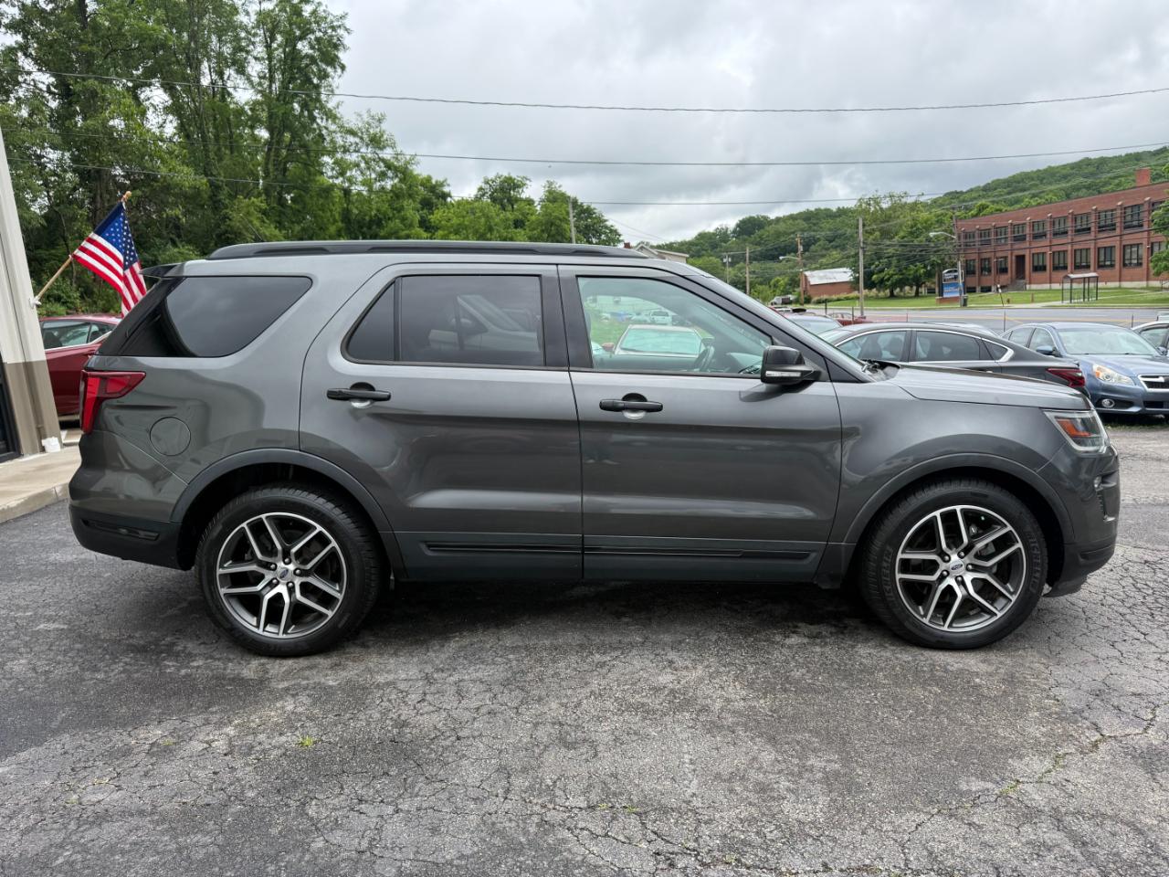 Ford Explorer Sport 4WD 2018