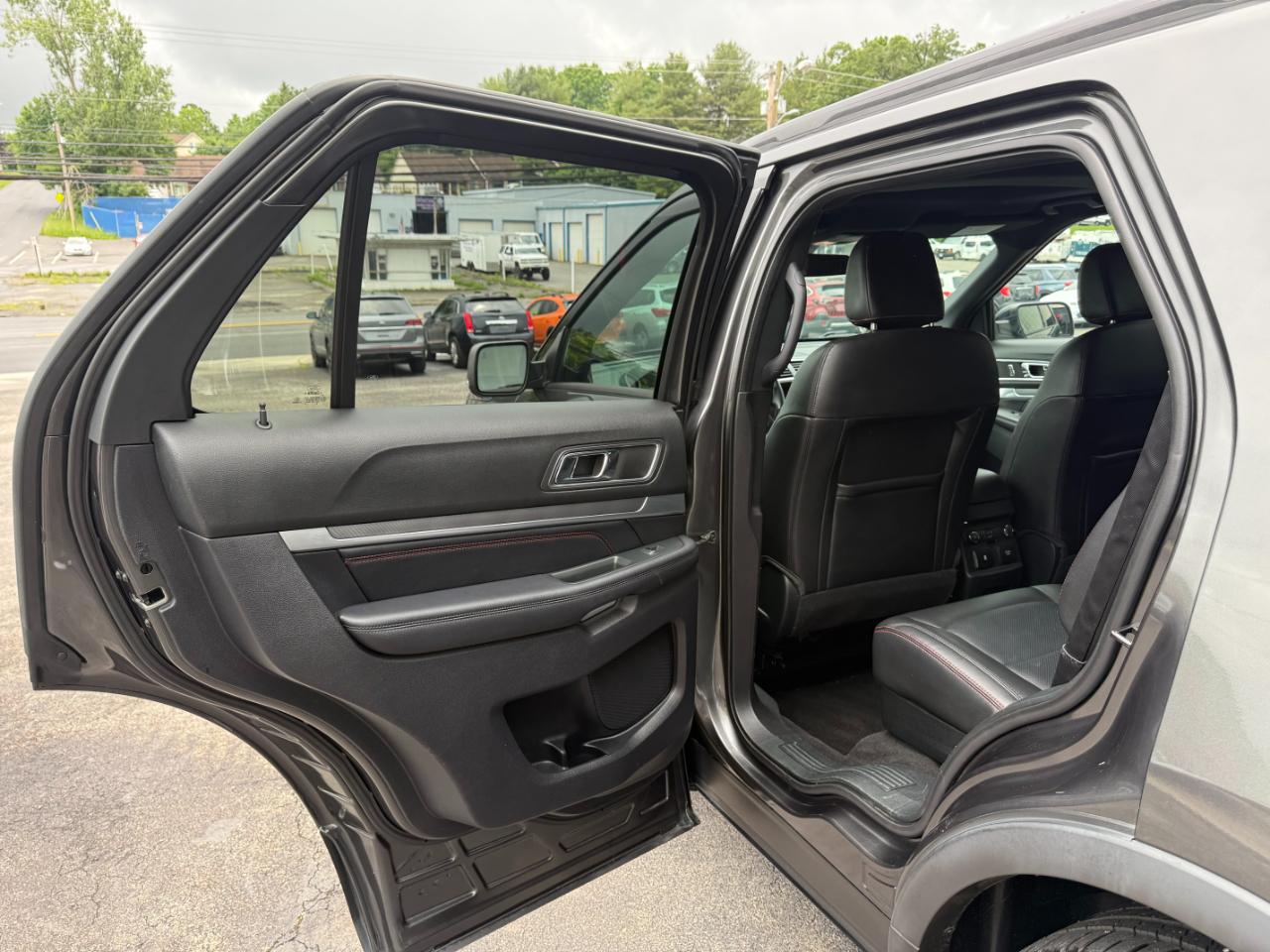 Ford Explorer Sport 4WD 2018