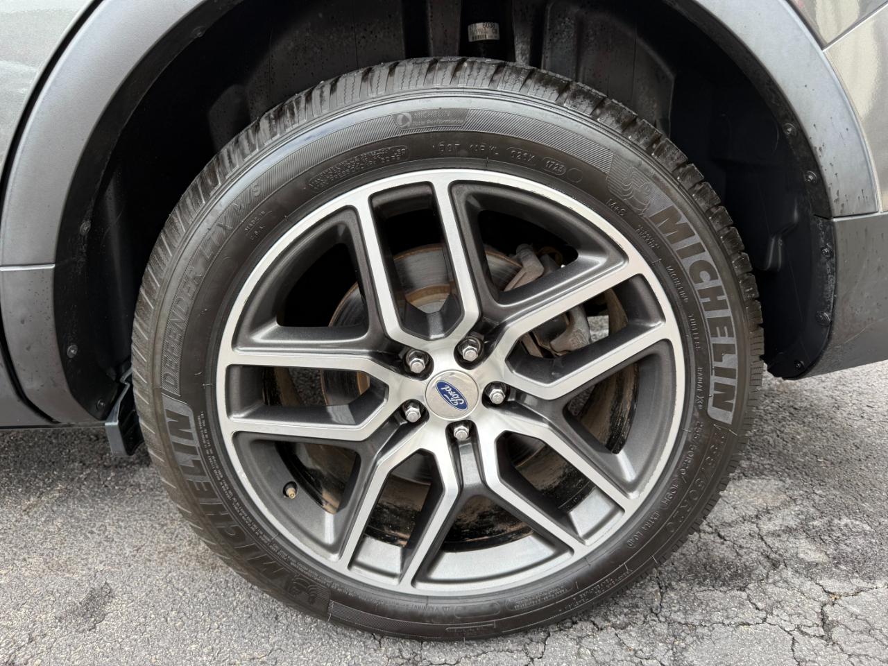 Ford Explorer Sport 4WD 2018
