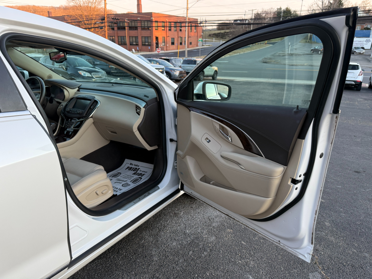 Buick LaCrosse Leather Package 2015