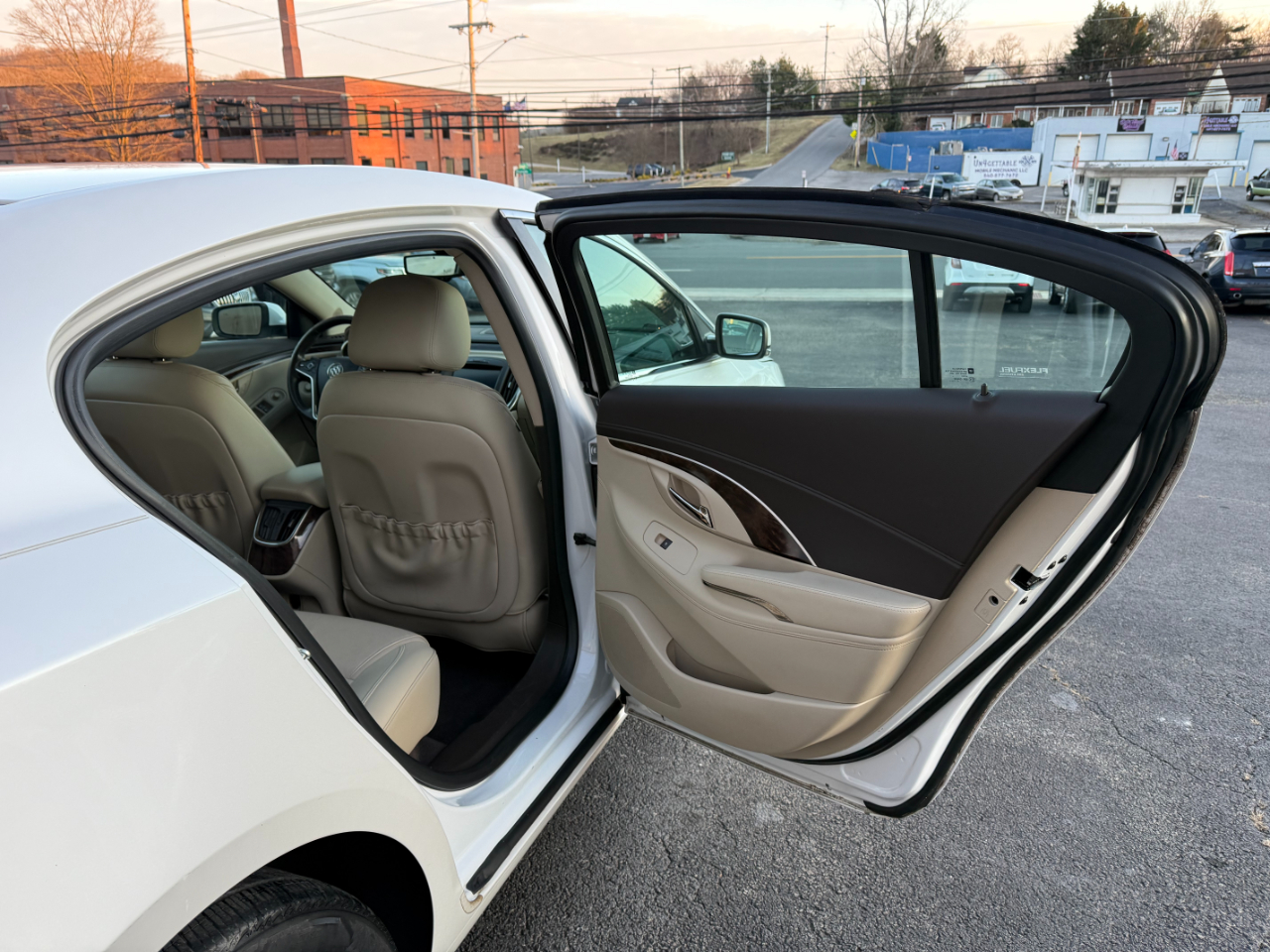 Buick LaCrosse Leather Package 2015