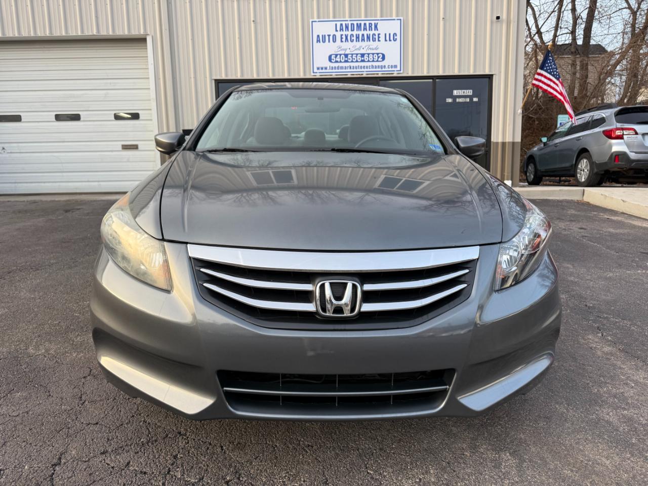 Honda Accord LX sedan AT 2012